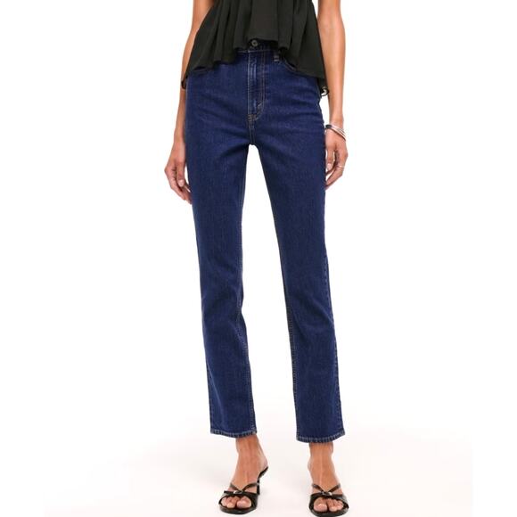 Abercrombie and Fitch Ultra High Rise Ankle Straight Jean 12/31 - Picture 1 of 5